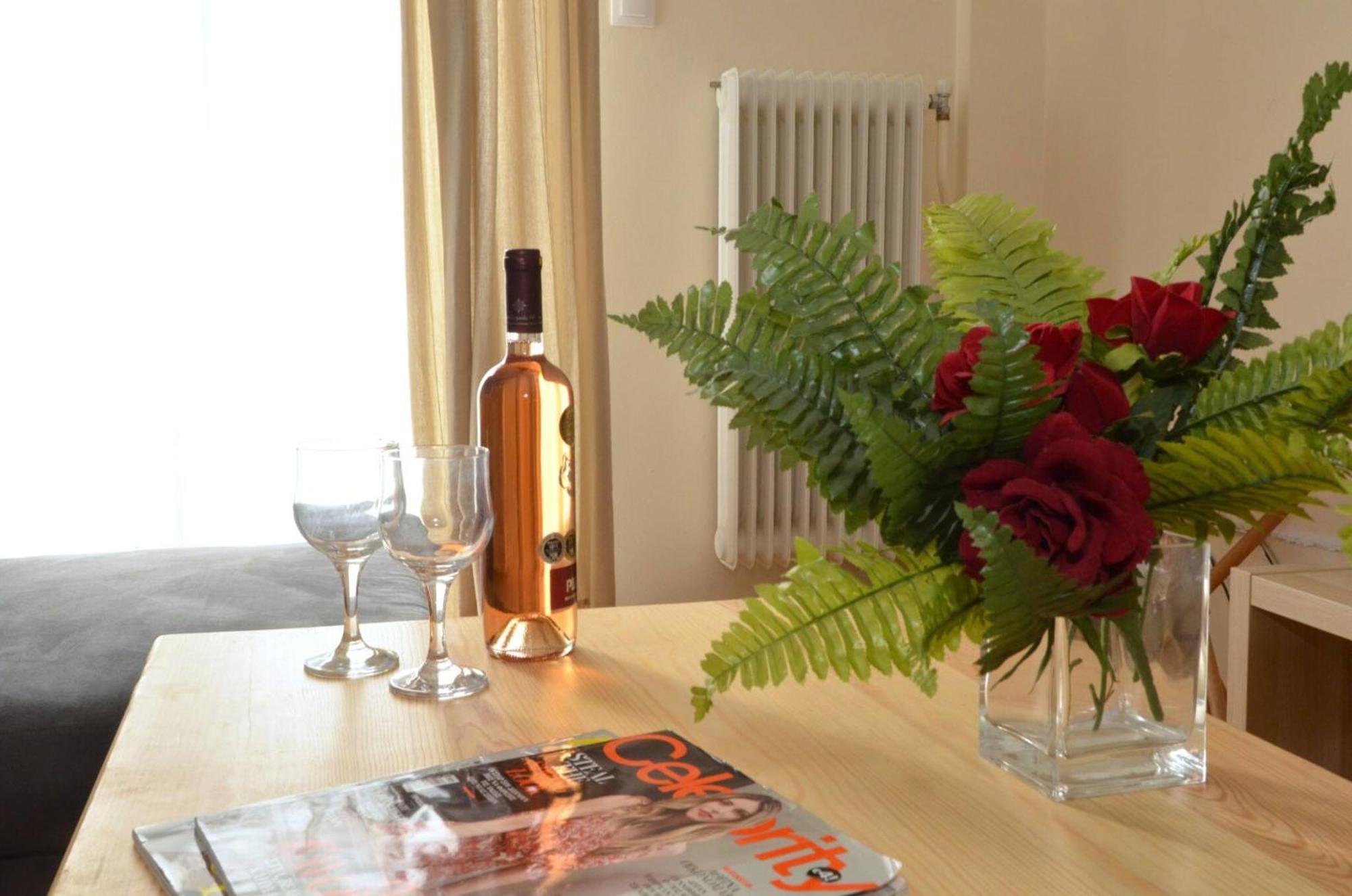 Exarchia, A Nice And Cozy Apartment Αθήνα Εξωτερικό φωτογραφία